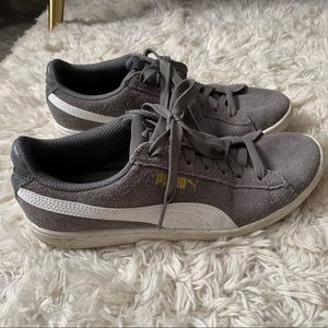 Puma Vikky Sneaker - Gray Suede